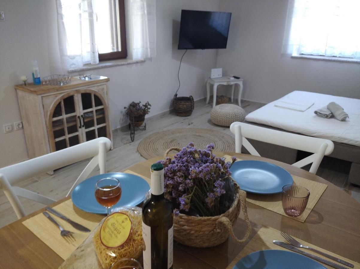 Paliokaliva Home Roussopoulio Экстерьер фото